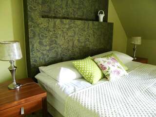 Отели типа «постель и завтрак» Villa Orlik Барлинек Двухместный номер с 1 кроватью или 2 отдельными кроватями-4